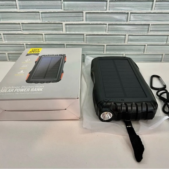 Power Bank Solar and Power Charger 42800 mAH Portable Charger Solar Power Bank - Picture 11 of 12